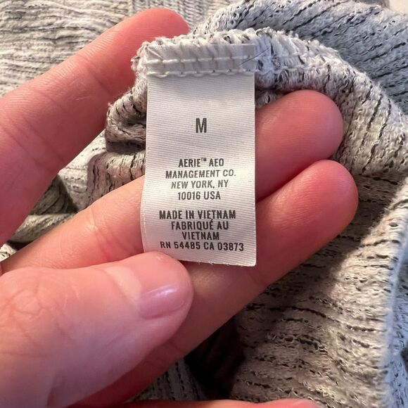 Aerie light Gray crew neck Long Sleeve Sweater - Picture 4 of 10